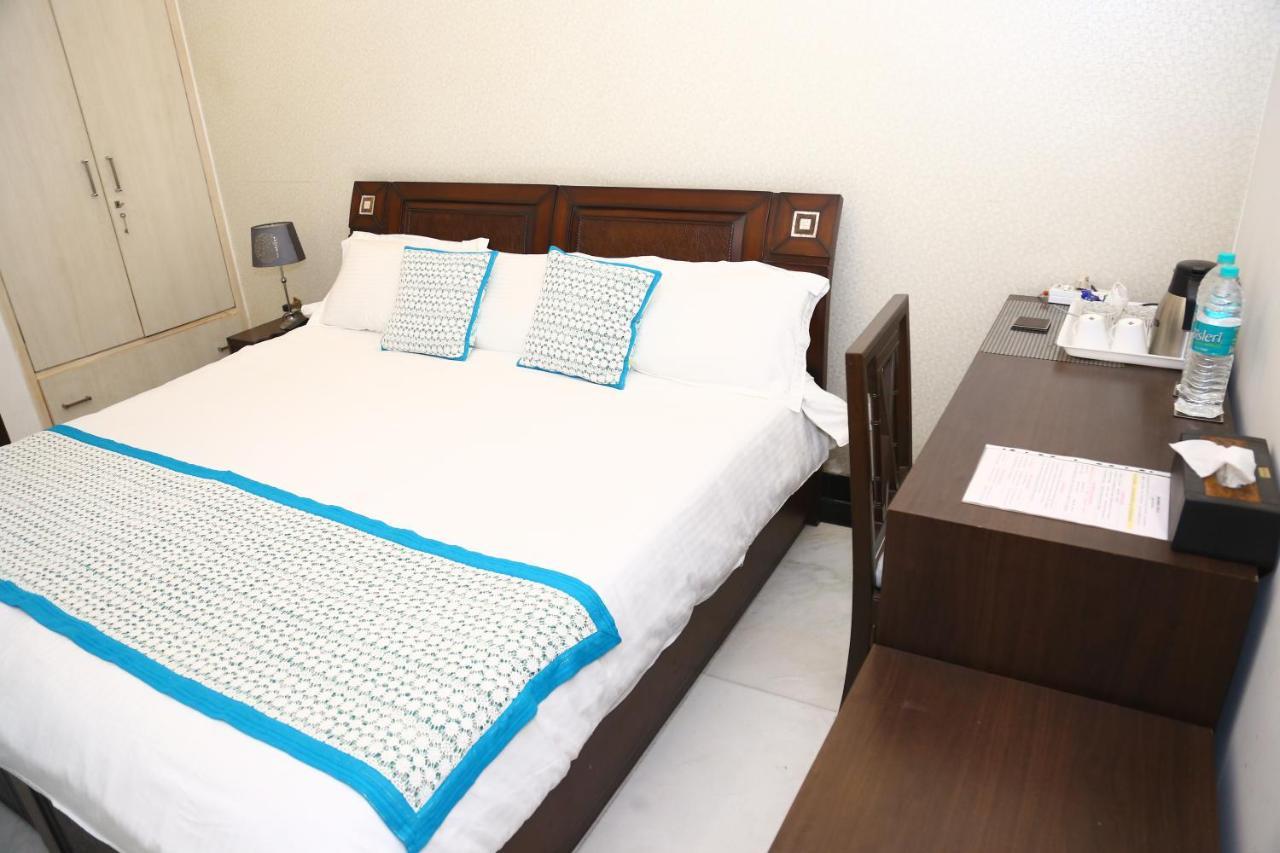 Joerose Villa Noida Extérieur photo